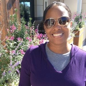 Meet your Posher, Valarie